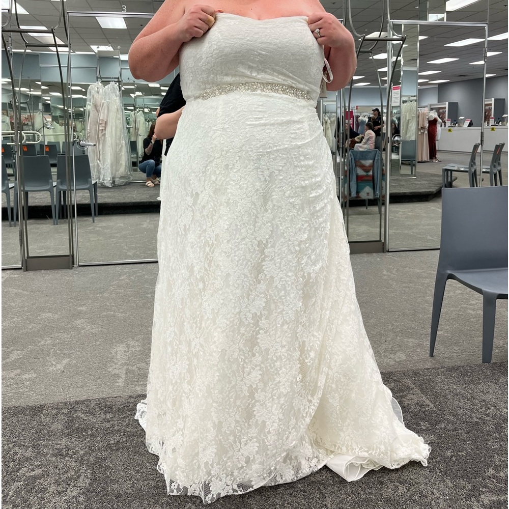 Sz 22 Wedding Dress NWT